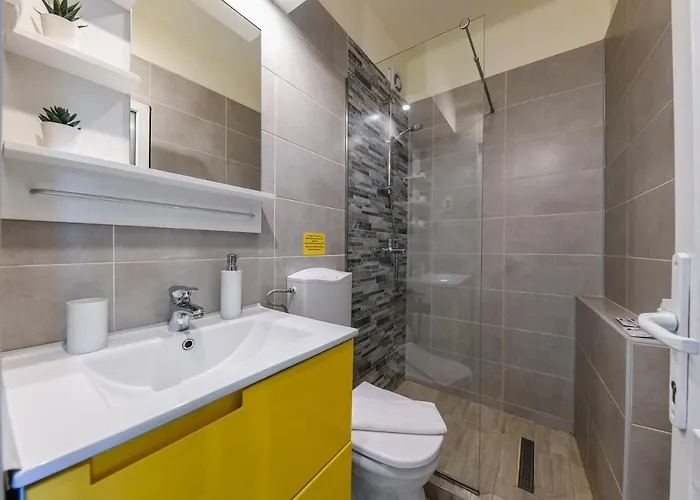 Апартаменты My Place Downtown