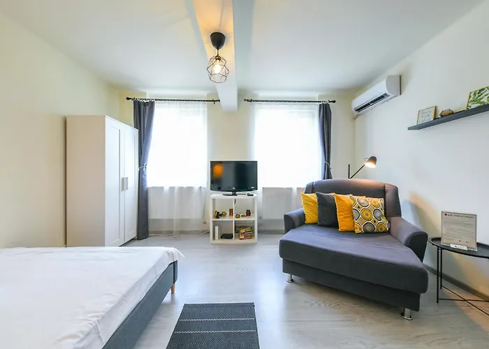 Апартаменты My Place Downtown