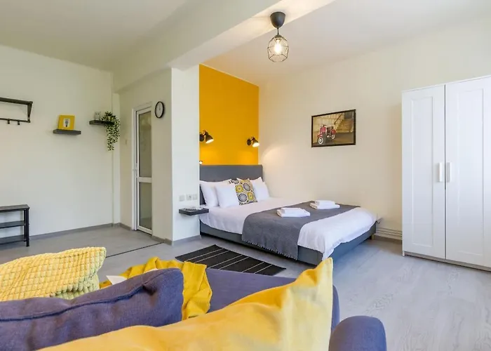 My Place Downtown Апартаменты *